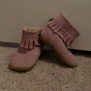 Shooshoos pink leather fringe boots. Size 3.